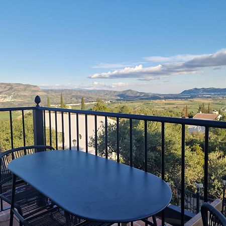 Finca Flamenco Holiday Suites Adults Only Pizarra Bagian luar foto