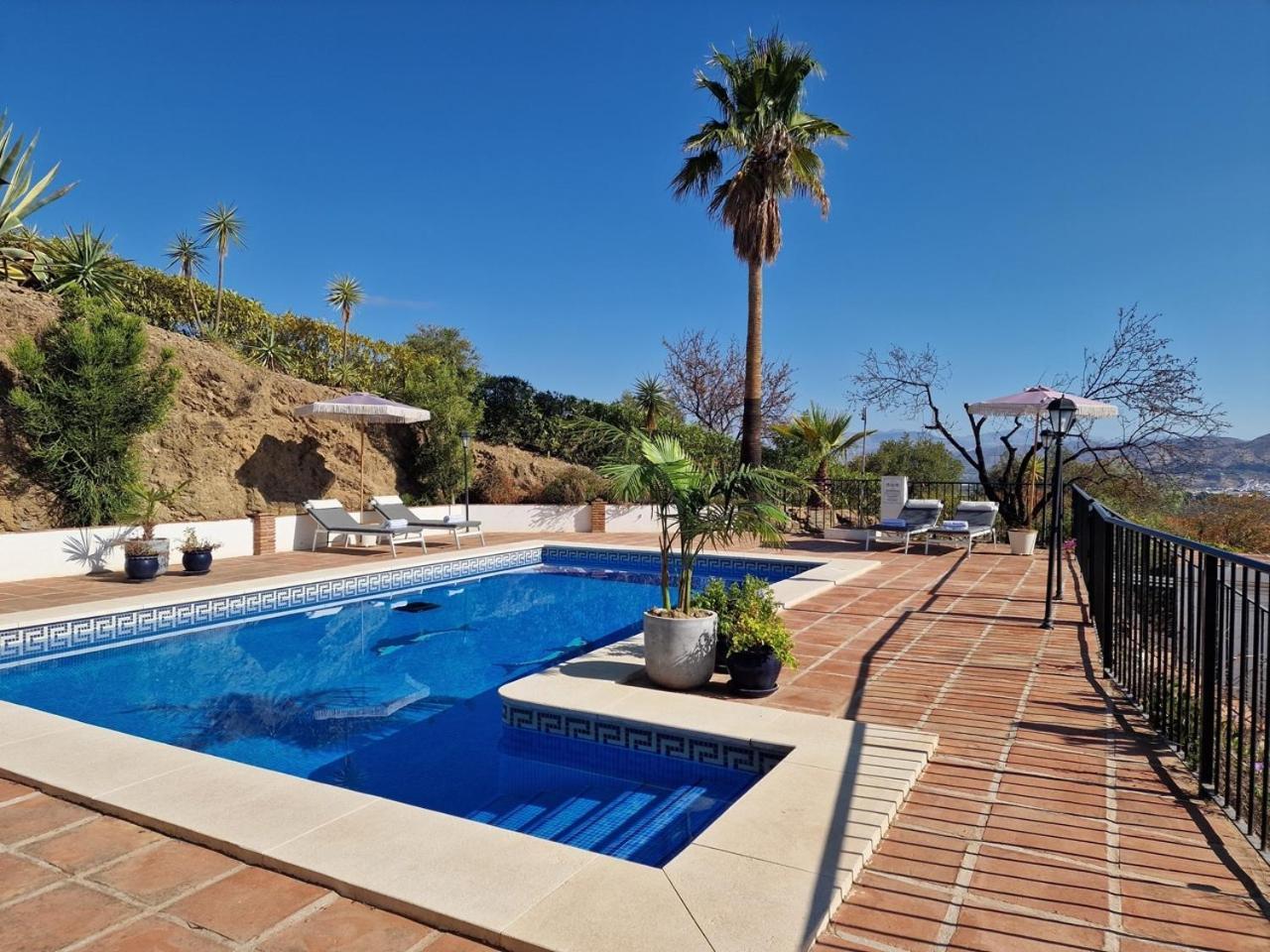 Finca Flamenco Holiday Suites Adults Only Pizarra Bagian luar foto
