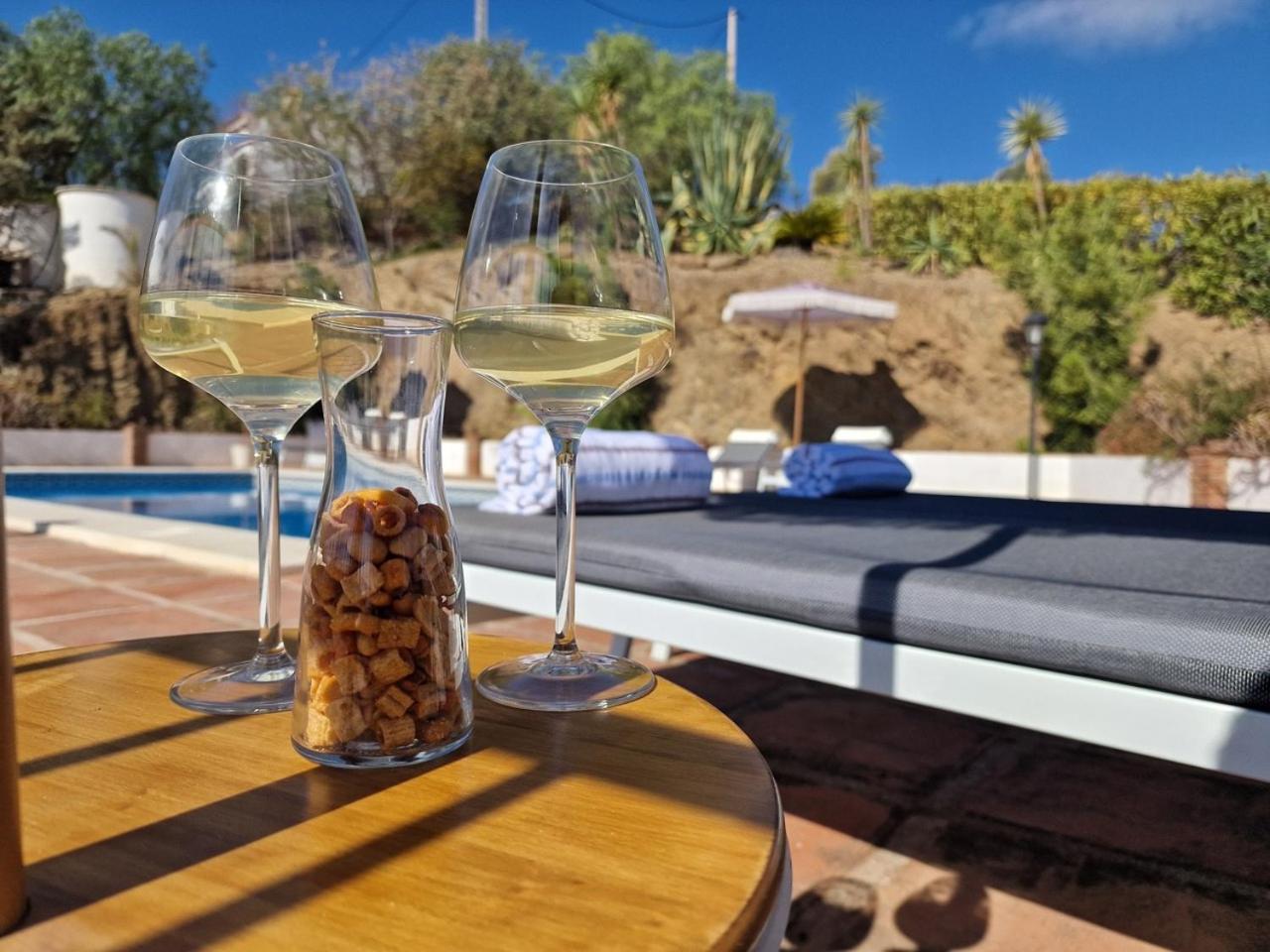 Finca Flamenco Holiday Suites Adults Only Pizarra Bagian luar foto