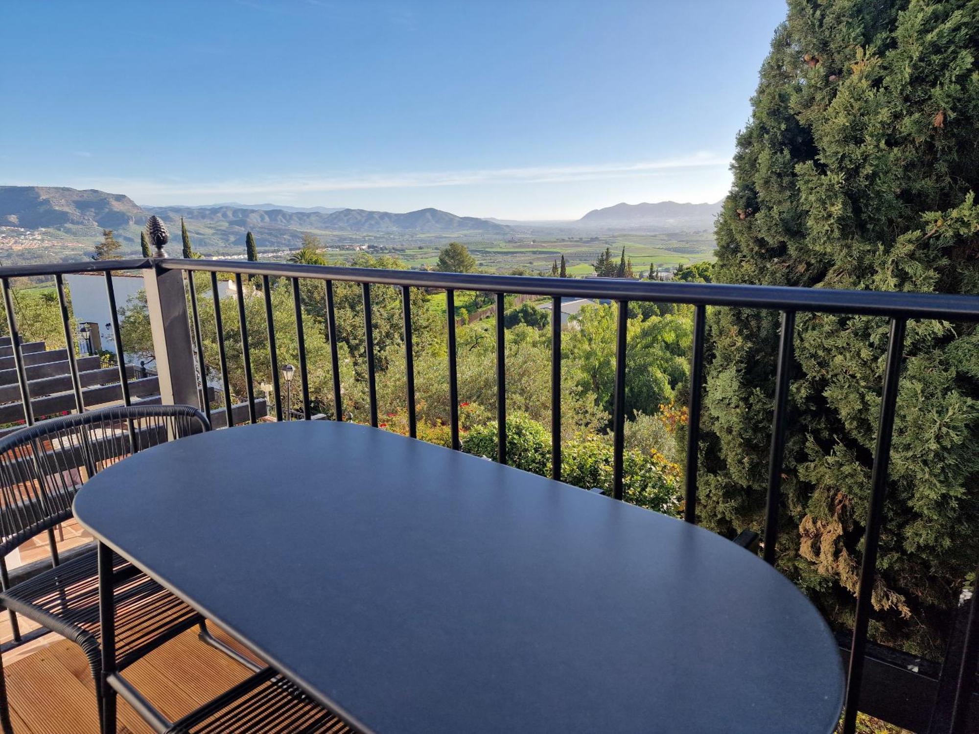 Finca Flamenco Holiday Suites Adults Only Pizarra Bagian luar foto