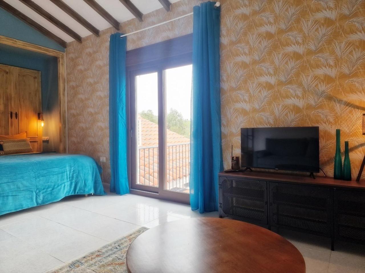Finca Flamenco Holiday Suites Adults Only Pizarra Bagian luar foto